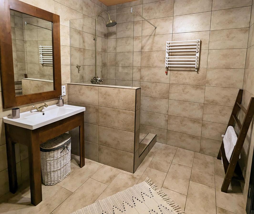 Гетьманські Палати , Старе Місто, 2 Спальні, Балкон-Тераса , 85 М Кв Kam'janec'-Podil's'kyj Esterno foto